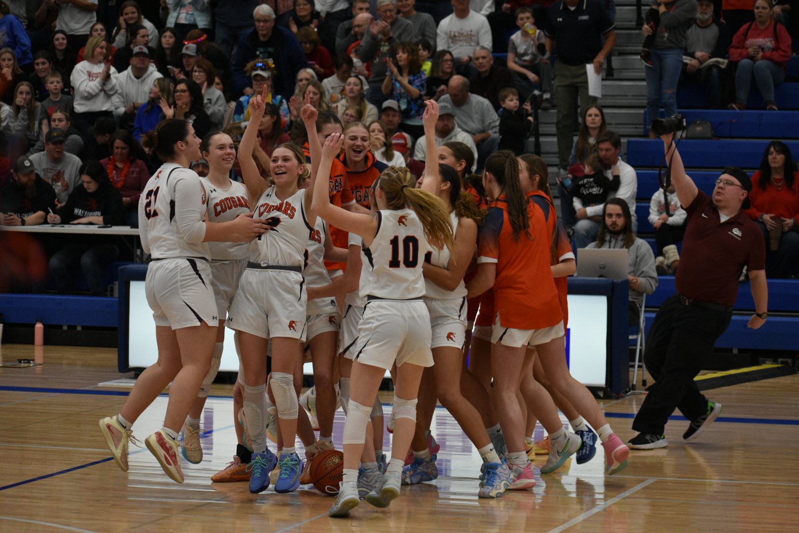 Cougars capture Region 4 Title