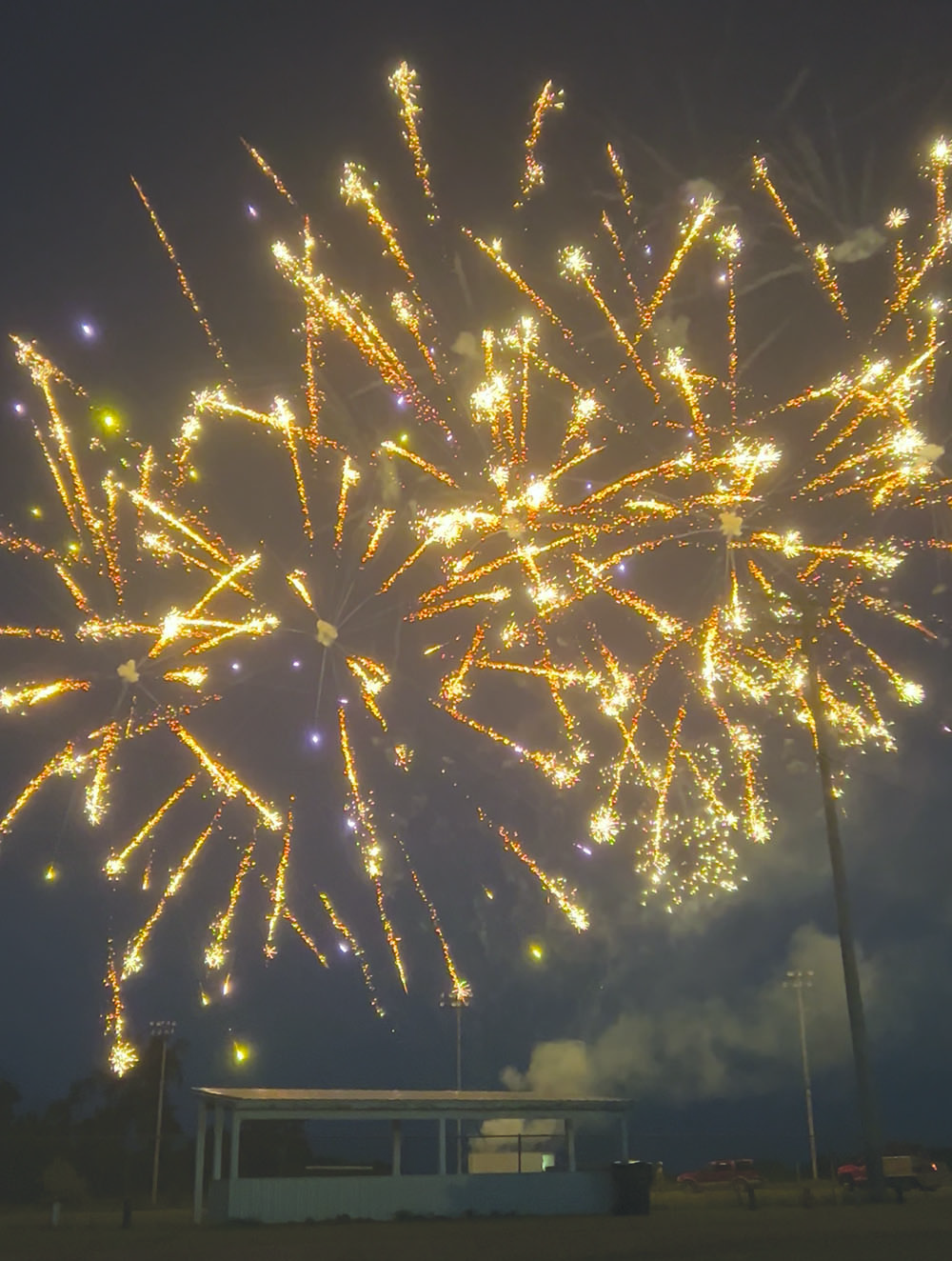McClusky fireworks show lights up the sky despite a few surprises